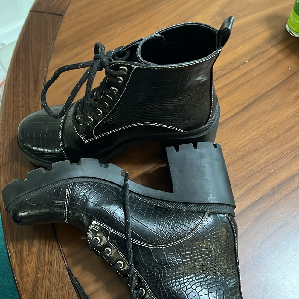 Booties - Picture 7 of 9